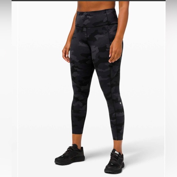 Lululemon Fast and Free Tight II 25